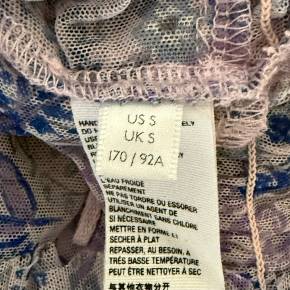 Free People Lavender Floral Ruffle Blouse. Size S/P
